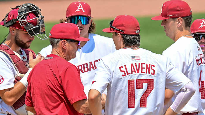 Razorbacks coach Dave Van Horn bringing in reliever Will McEntire on Friday afternoon